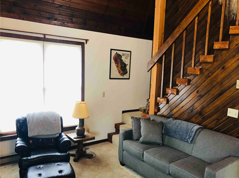 Upper Mississippi Cabin - Image 6